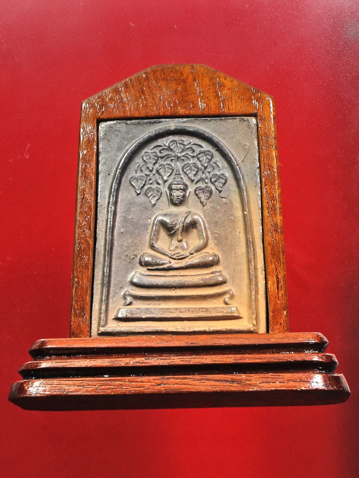 พระสมเด็จปรกโพธิ์ 9 ใบ