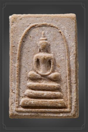 พระสมเด็จหลวงปู่นาค  พิมพ์เทวดา ปี 2495 เนื้อผง  วัดระฆังโฆสิตาราม  กรุงเทพมหานครฯ